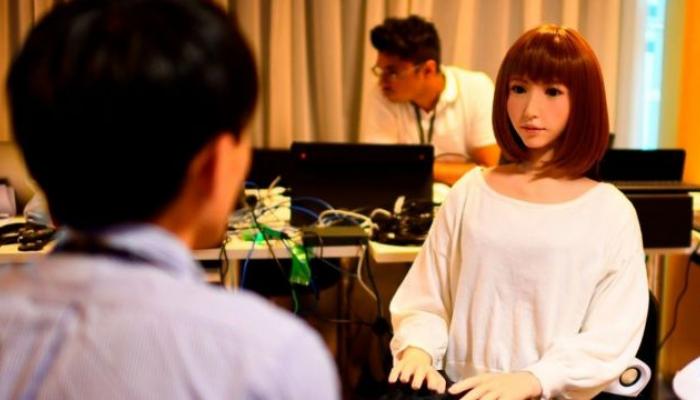 የጃፓን ተመራማሪዎች የሰዎች ቀለድ የሚያስቀው ሮቦት&nbsp;ሰርተዋል